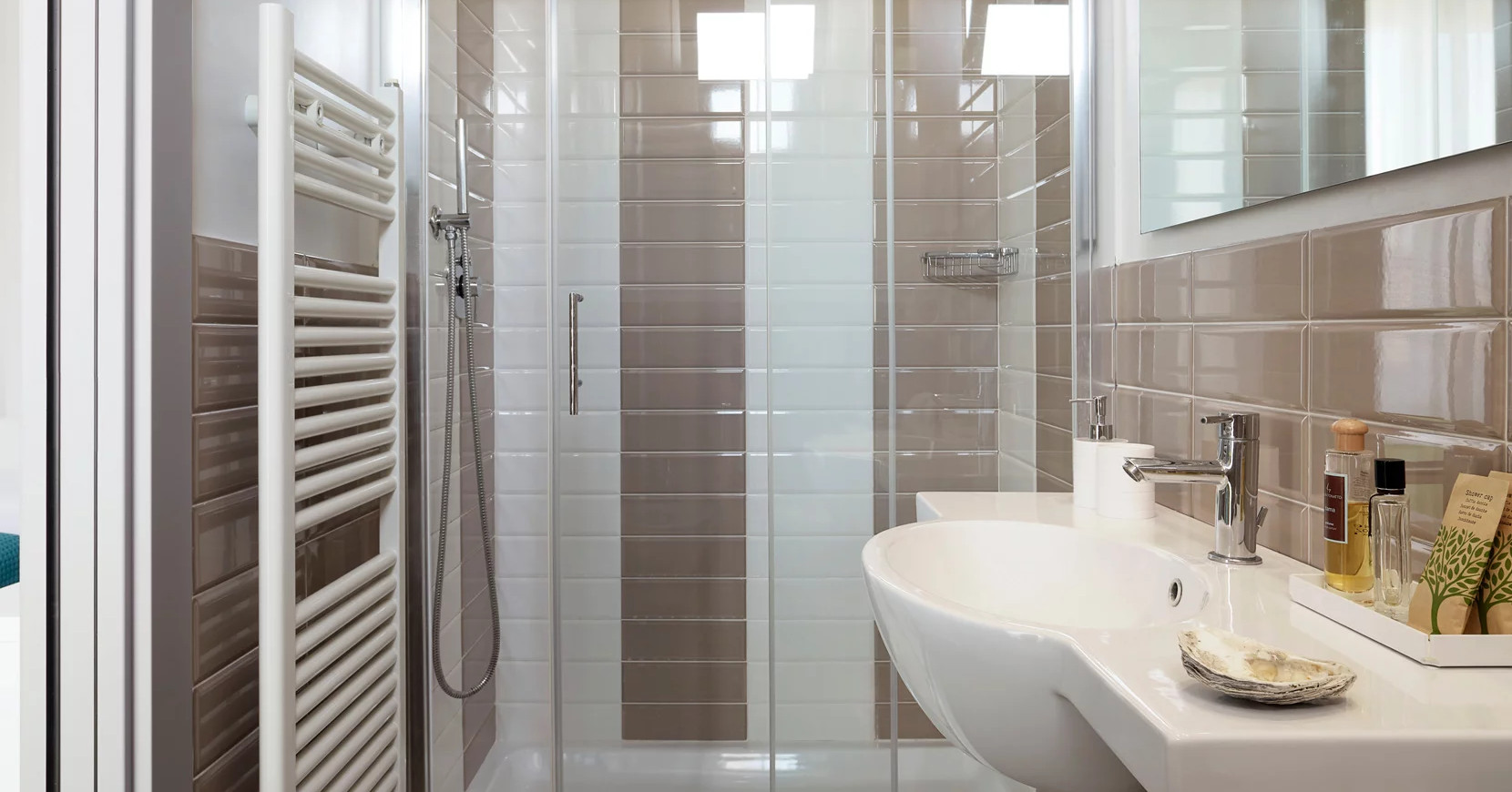 media.Slide-CameraAbbraccio_8Hotel_Madison_Rimini