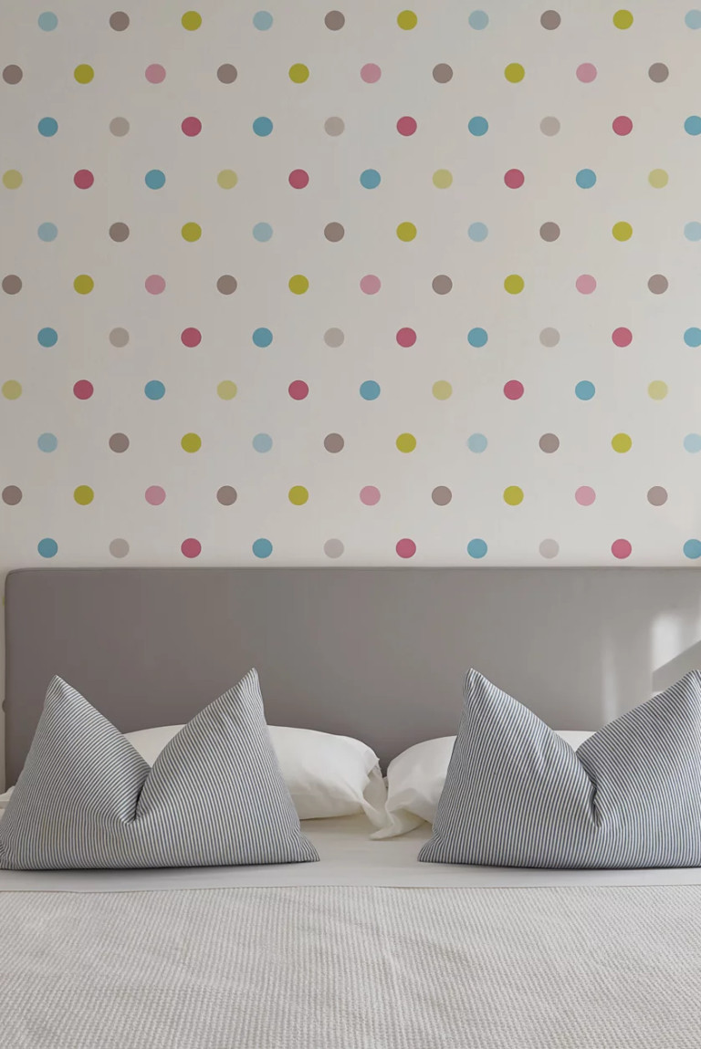 media.1750768331_slide-camerasorriso_4hotel_madison_rimini