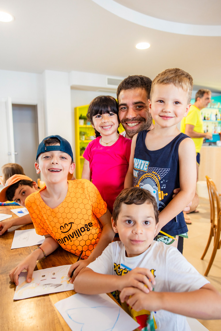 media.Highlights_Animazione_1Hotel_Madison_Rimini